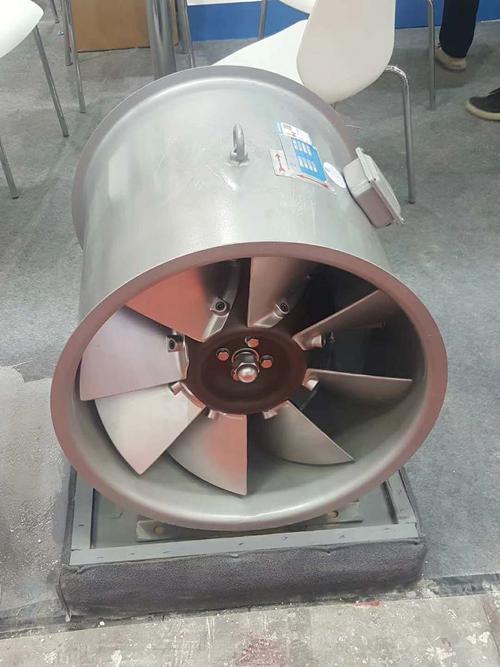 南寧聊城屋頂玻璃鋼風(fēng)機(jī)菏澤無(wú)動(dòng)力風(fēng)帽